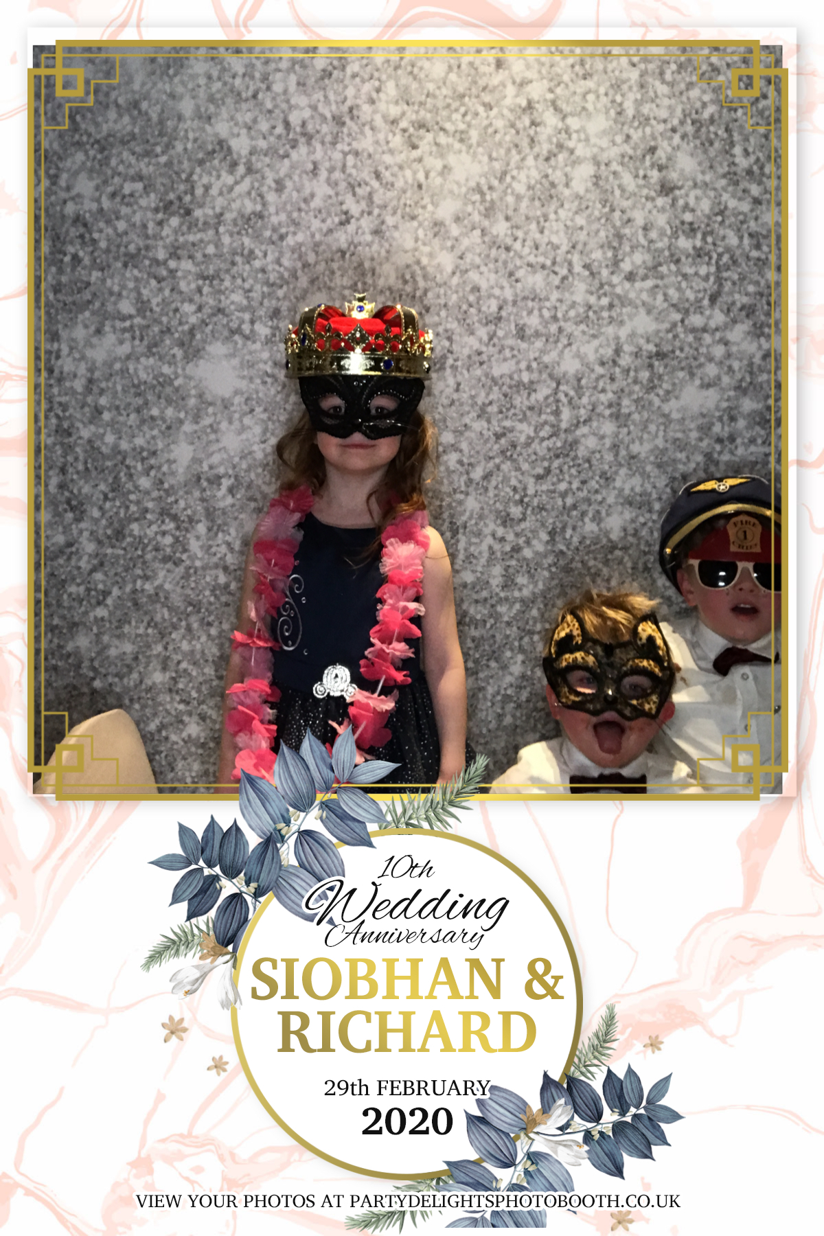 Siobhan and Richards Vow renewal  | View more photos from the event at gallery.partydelightsphotobooth.co.uk/u/PartyDelightsPhotoBooth/Siobhan-and-Richards-Vow-renewal